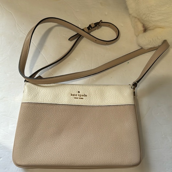kate spade Handbags - Kate spade bag